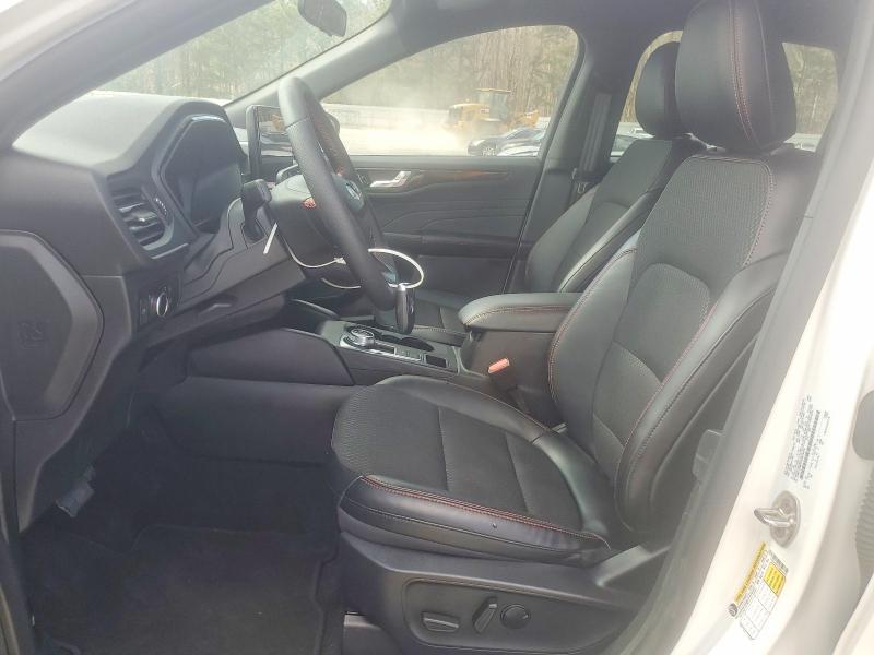 2025 Ford Escape st Line