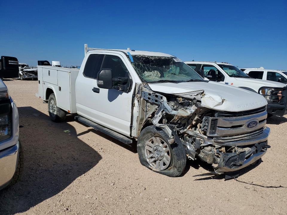 2019 Ford F250 Super Duty Utility / Service Truck