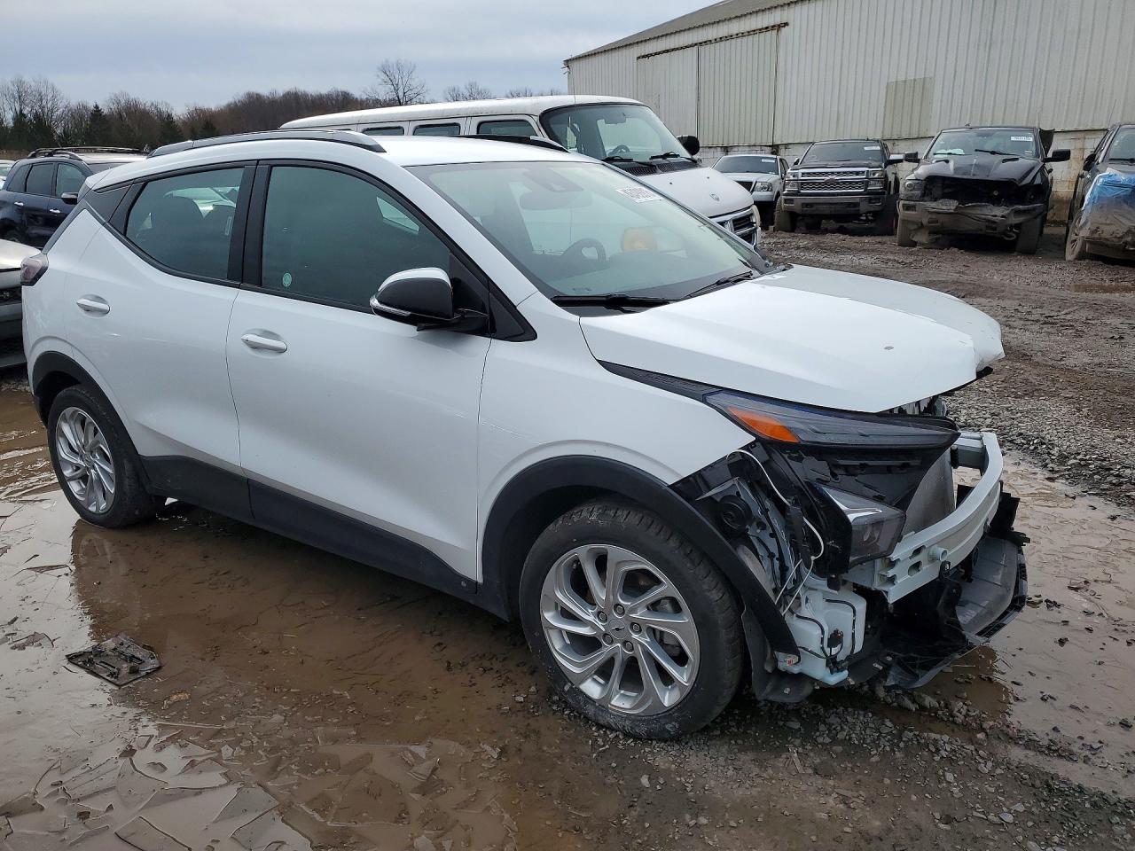 2023 Chevrolet Bolt euv lt