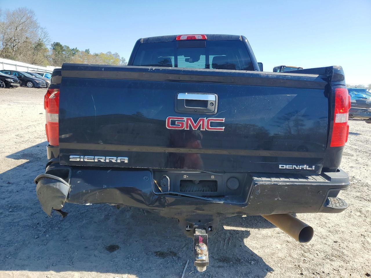 2018 GMC Sierra K2500 Denali