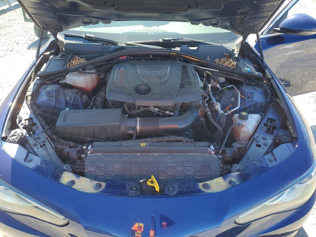 2018 Alfa Romeo Giulia ti Q4