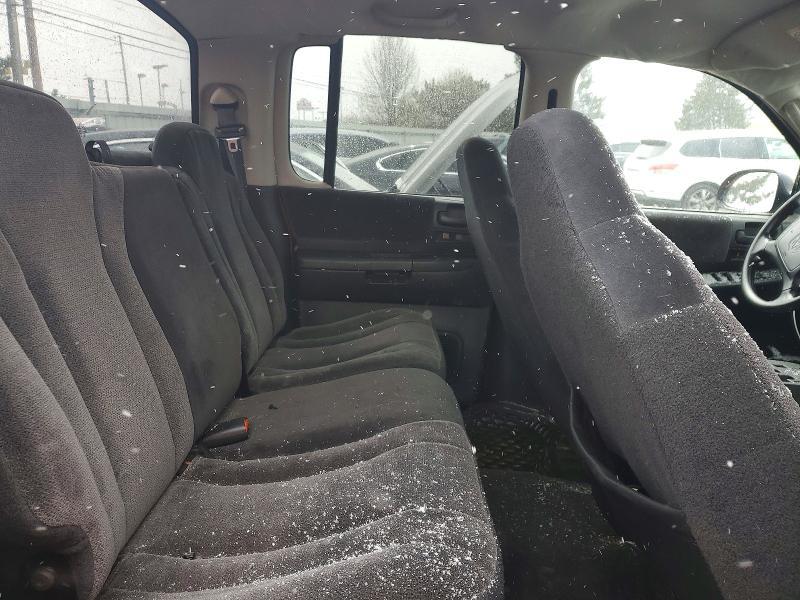 2004 Dodge Dakota Quad Sport