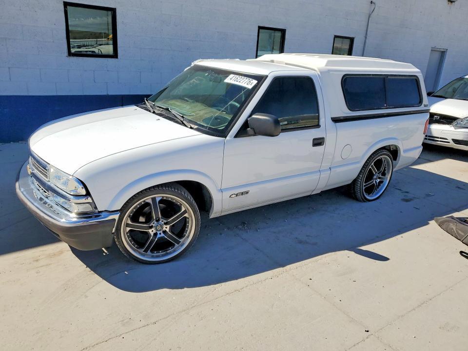 2002 Chevrolet S Truck S10