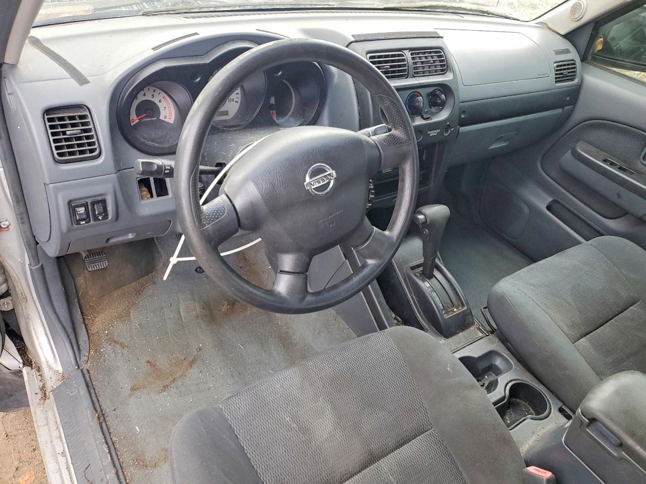 2004 Nissan Frontier XE-V6 Desert Runner