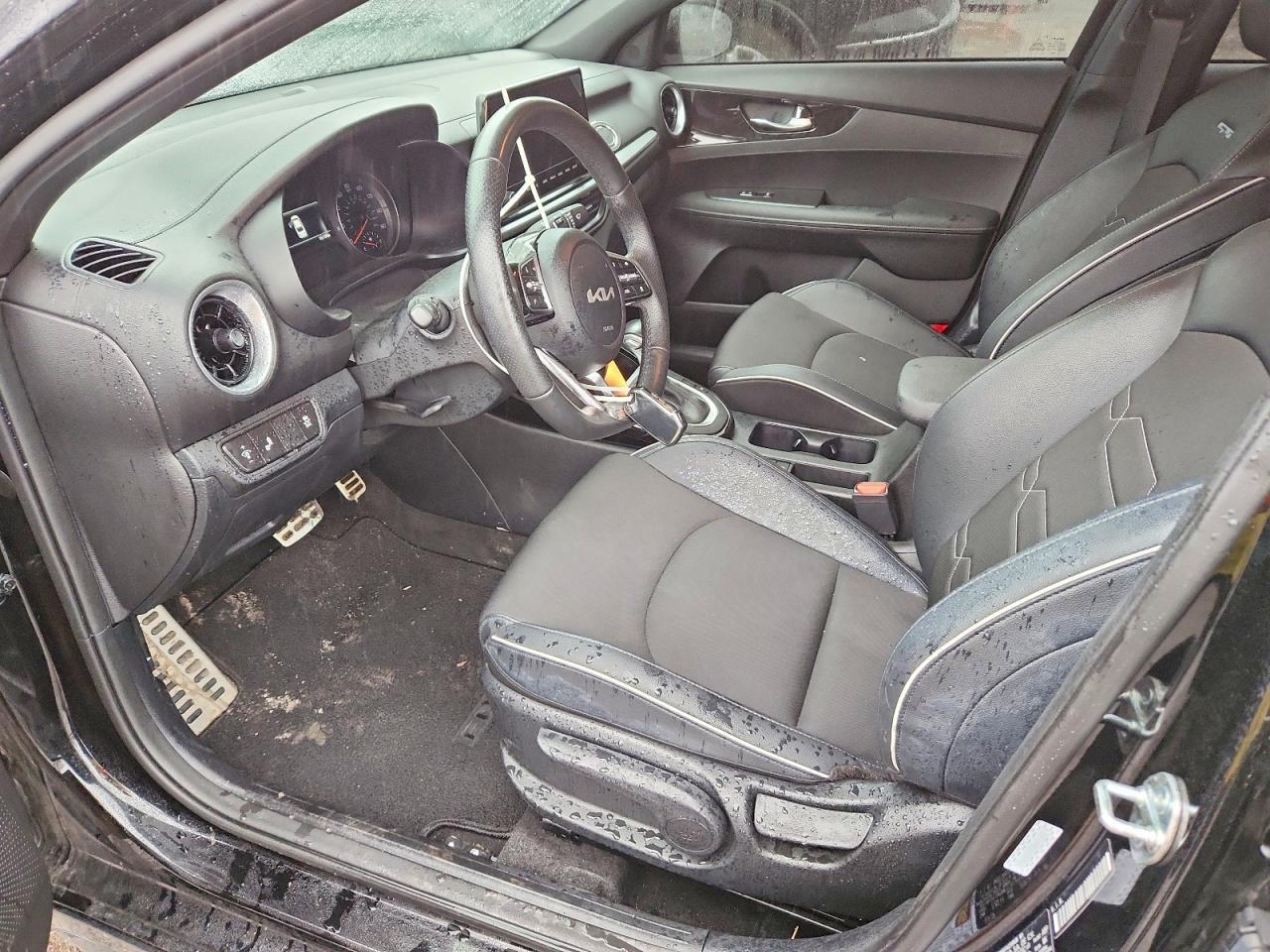 2024 KIA Forte gt Line