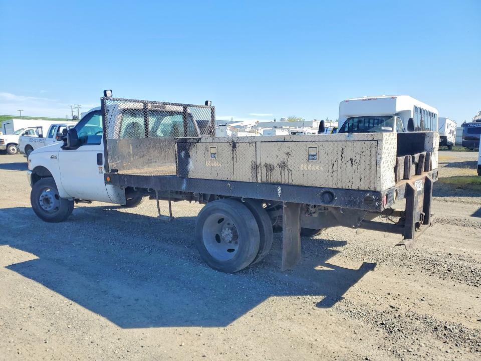 1999 Ford F450 Super Duty Flatbed Truck