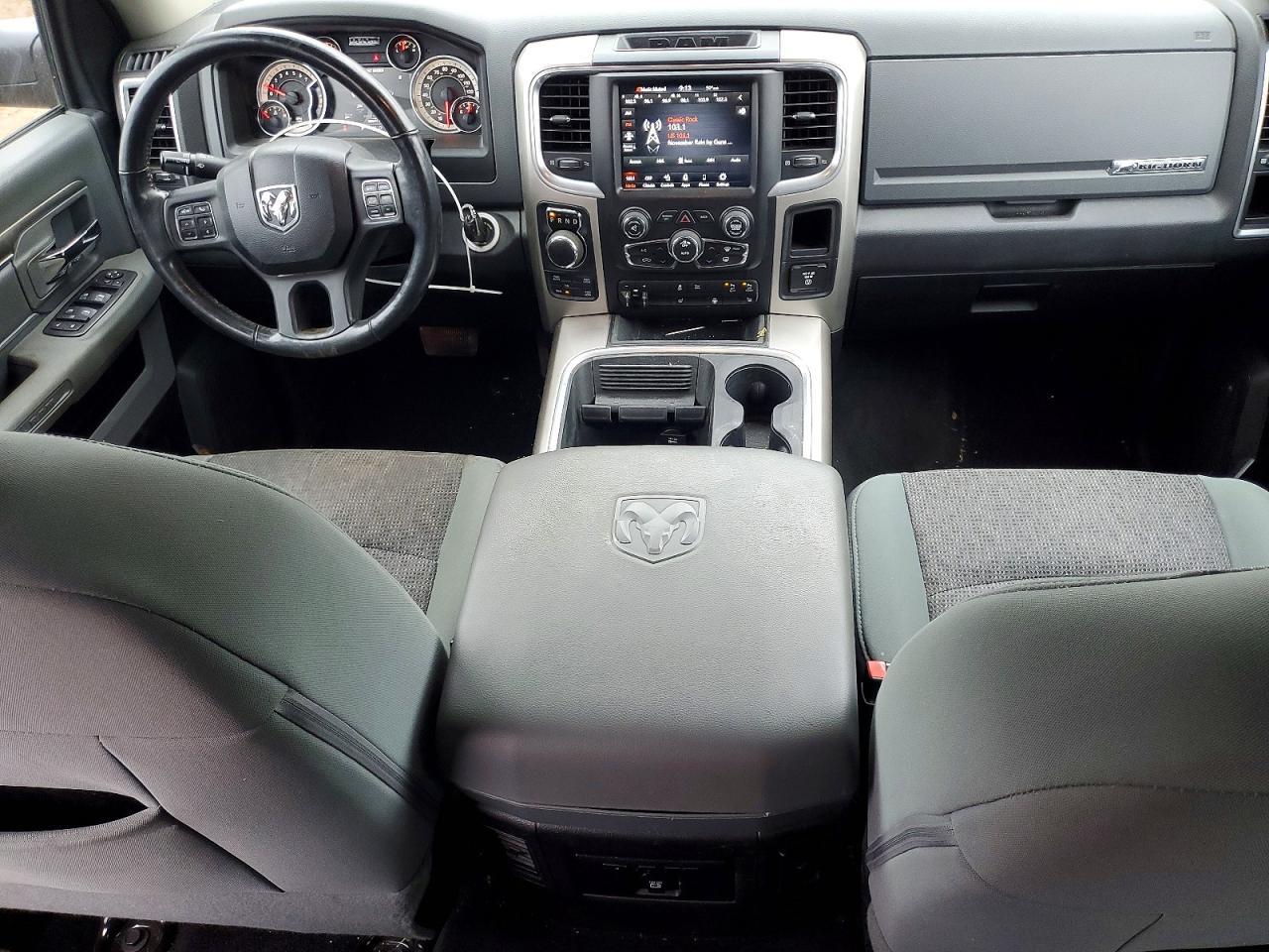 2018 Dodge RAM 1500 SLT