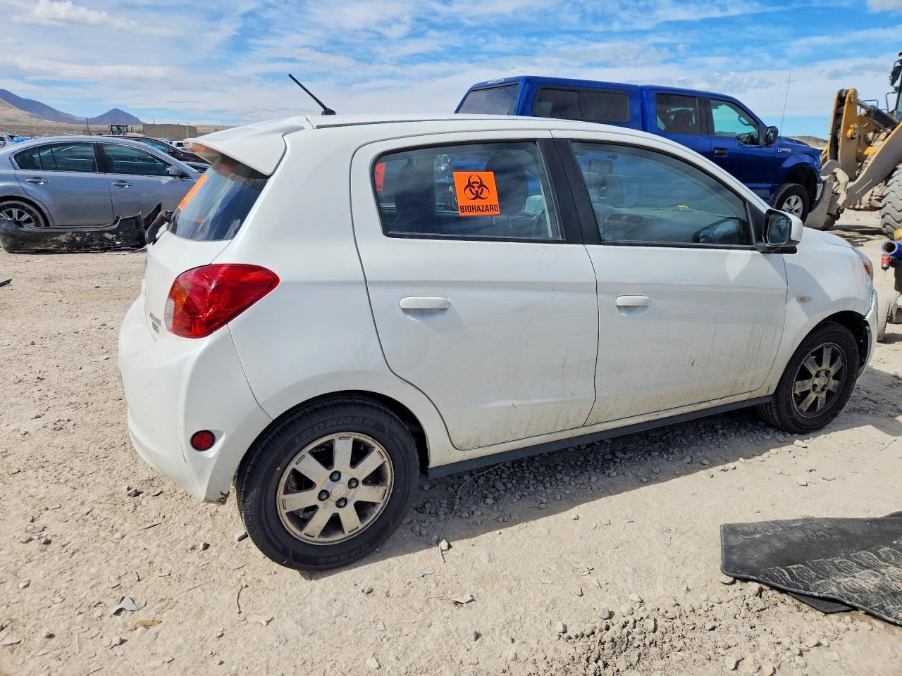 2015 Mitsubishi Mirage es