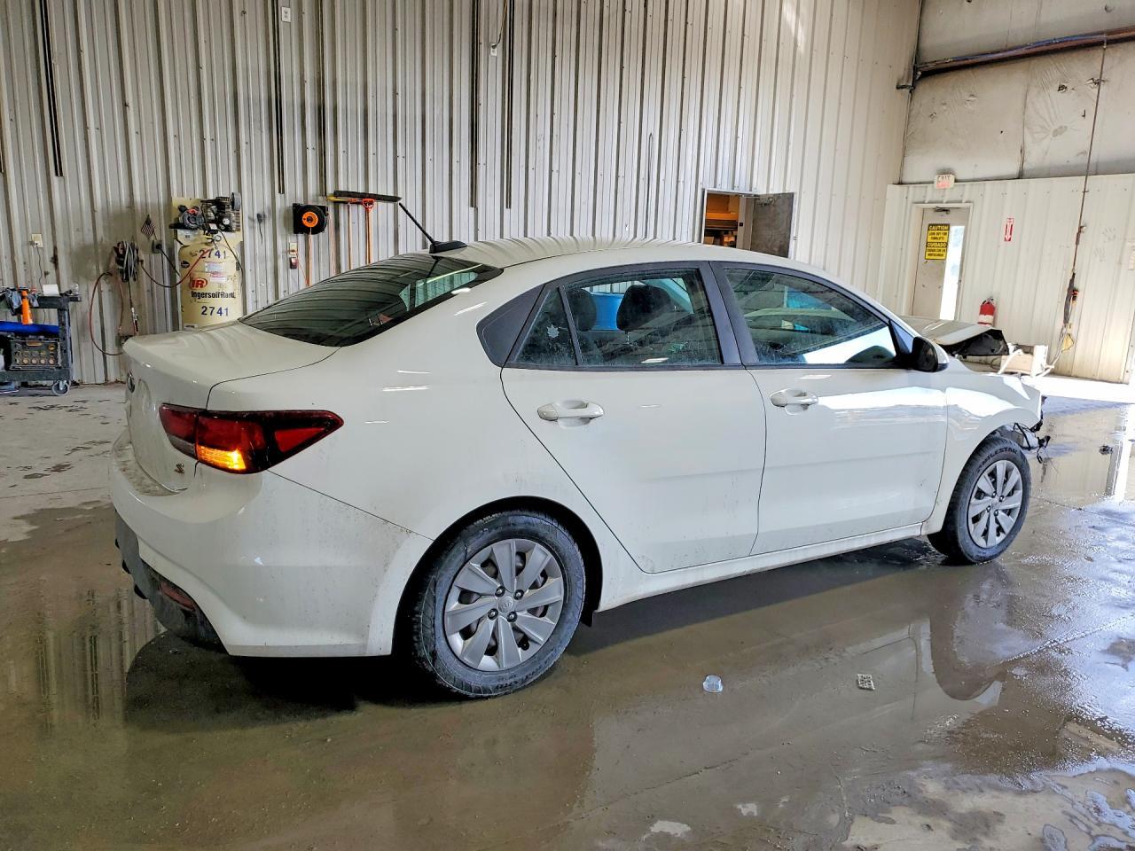 2019 KIA Rio s