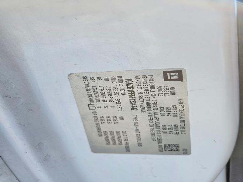 2015 Chevrolet Express G3500 LT