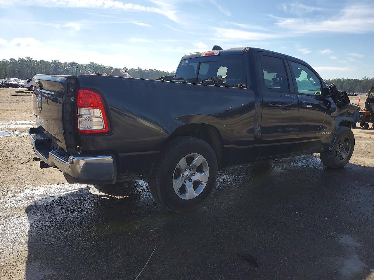 2020 Ram Trucks 1500 BIG Horn