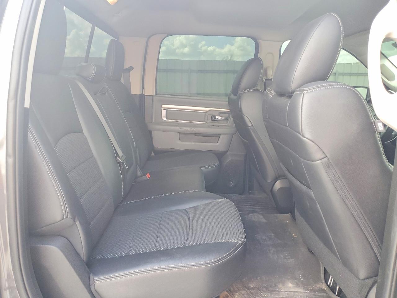 2017 Dodge RAM 1500 SLT