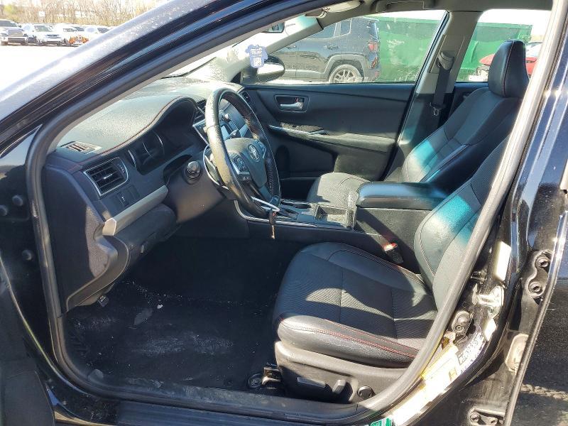 2016 Toyota Camry se