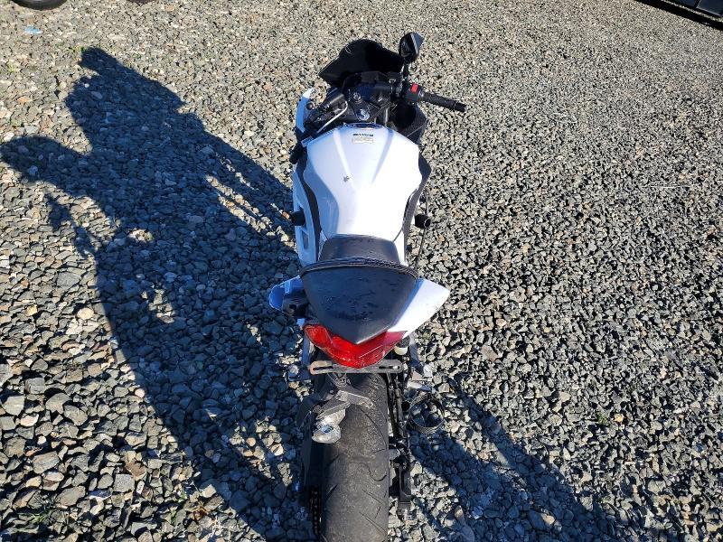 2013 Kawasaki Ex300 a