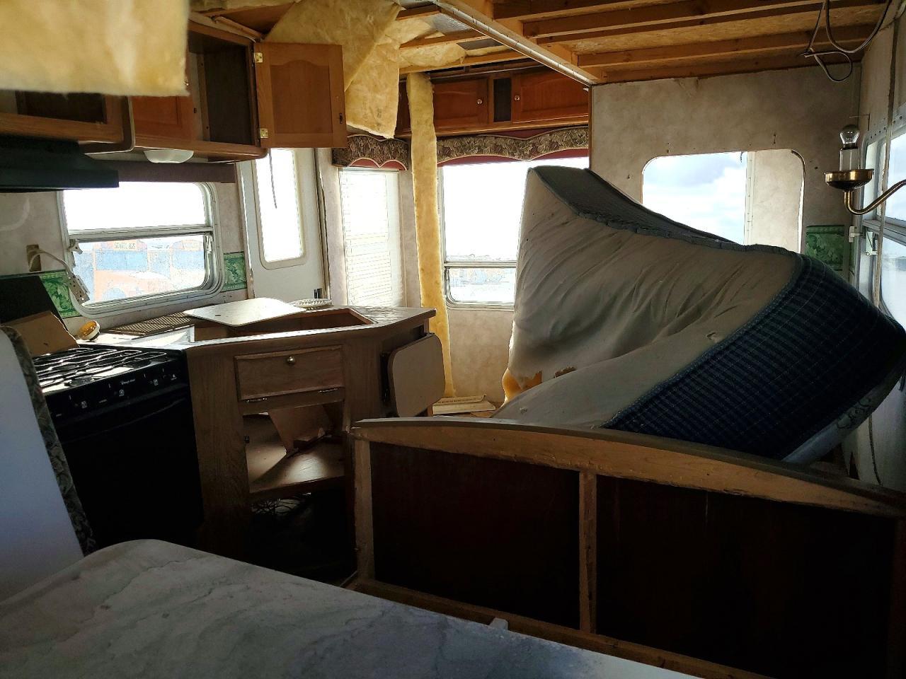 2005 Keystone Springdale Camper