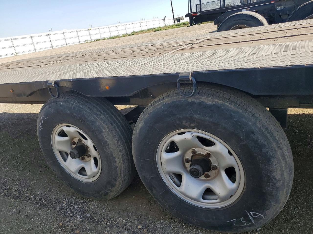 2009 Keystone Equipment Trailer