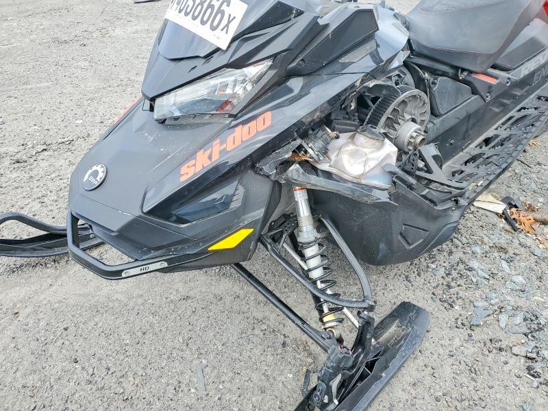2019 Skidoo Renegade X E-TEC 850
