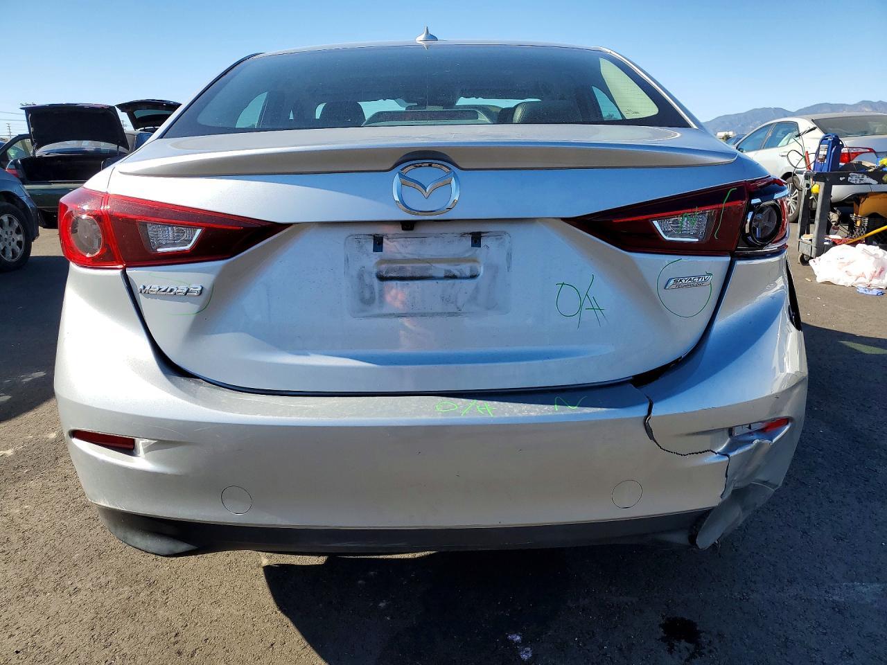 2018 Mazda 3 Touring