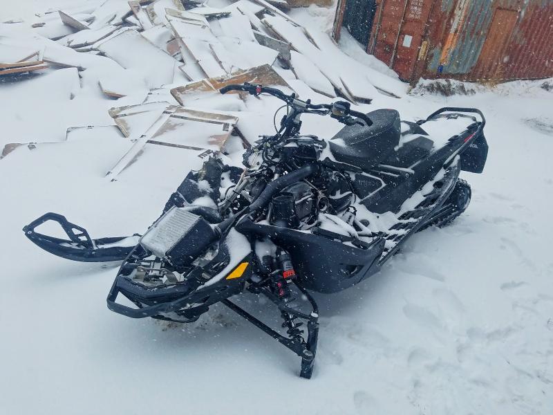 2024 Skidoo 2024 SKI-DOO Renegade X-RS 900 A