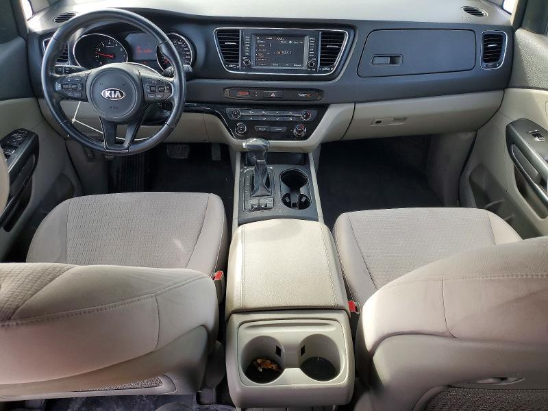2018 KIA Sedona lx