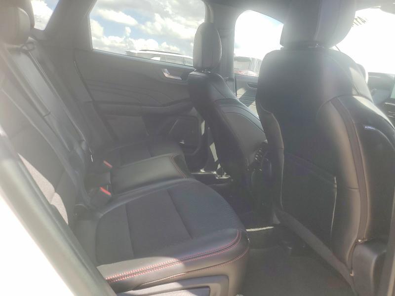 2025 Ford Escape st Line