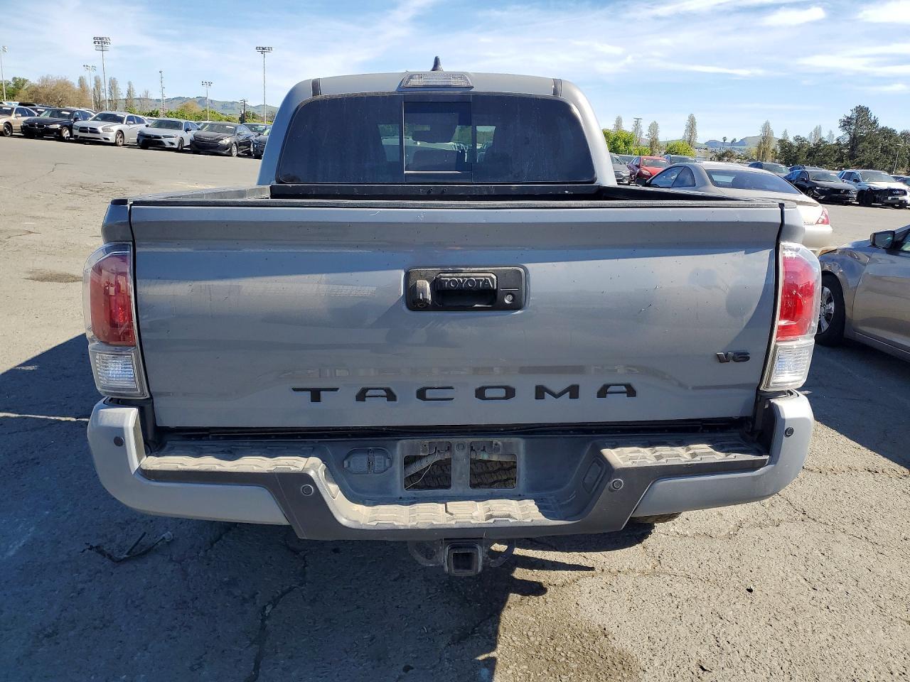 2021 Toyota Tacoma TRD OFF-Road