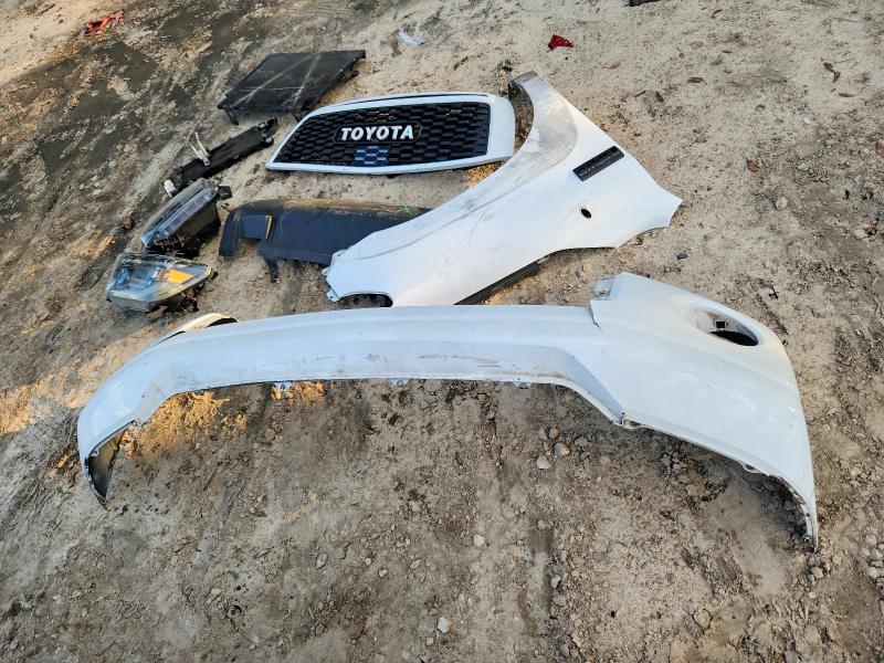 2010 Toyota Tundra Grade