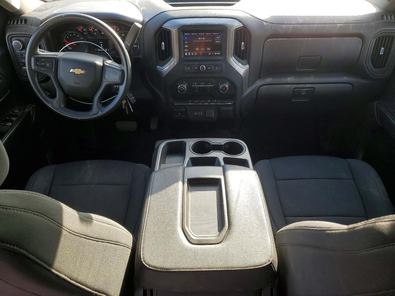 2021 Chevrolet Silverado K1500 Custom