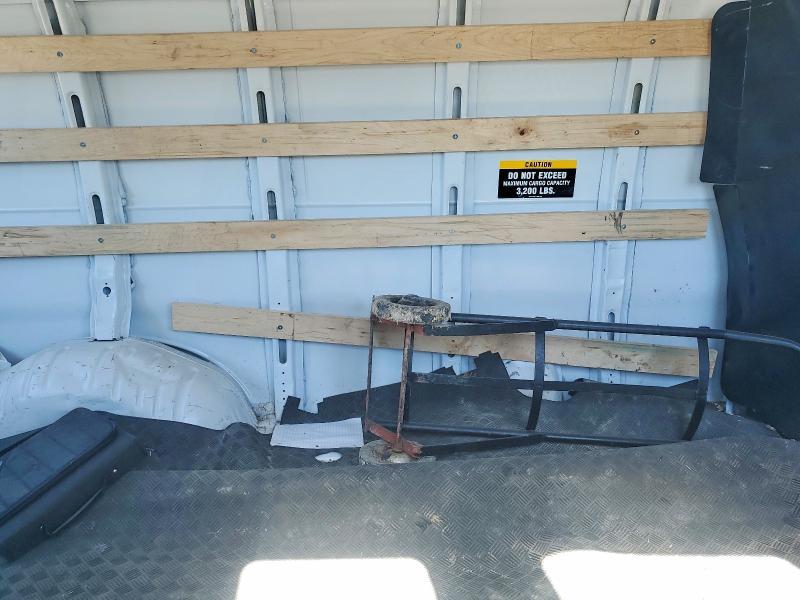 2025 Chevrolet Express G2500