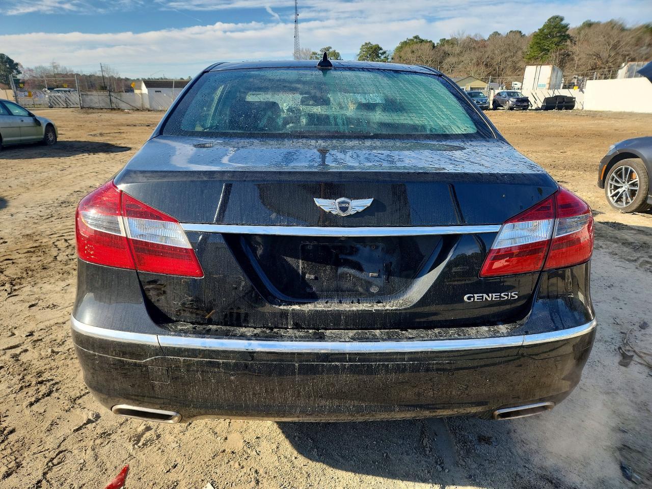 2013 Hyundai Genesis