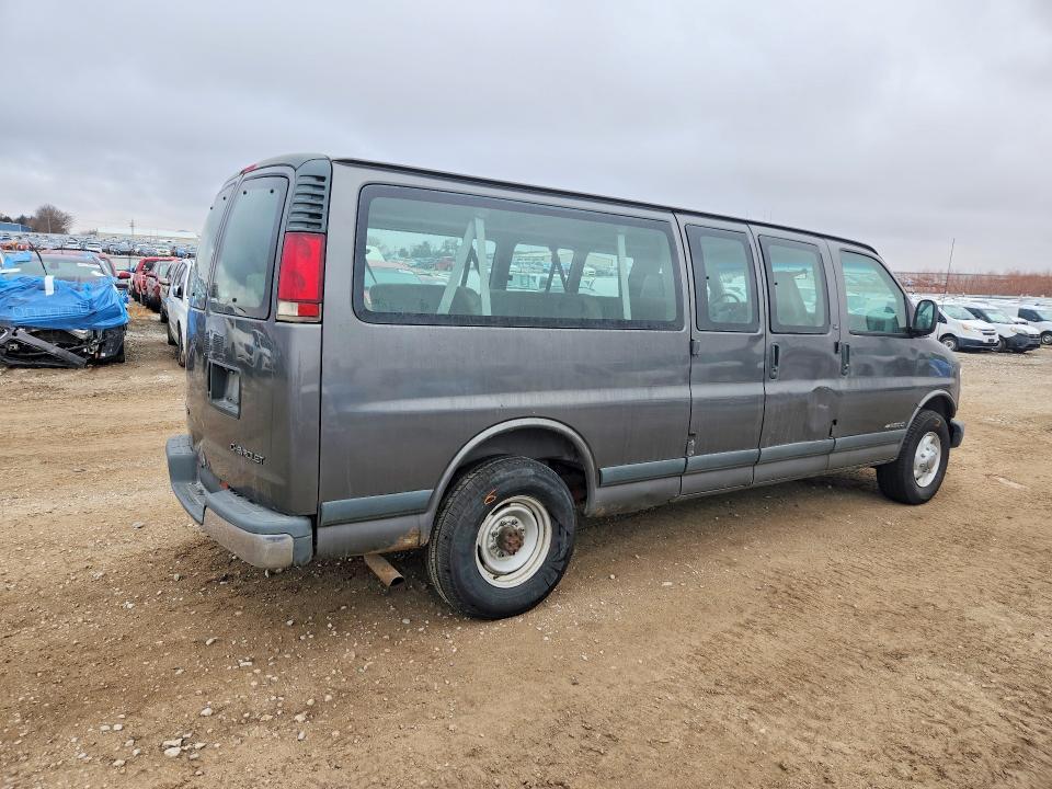 2000 Chevrolet Express G3500
