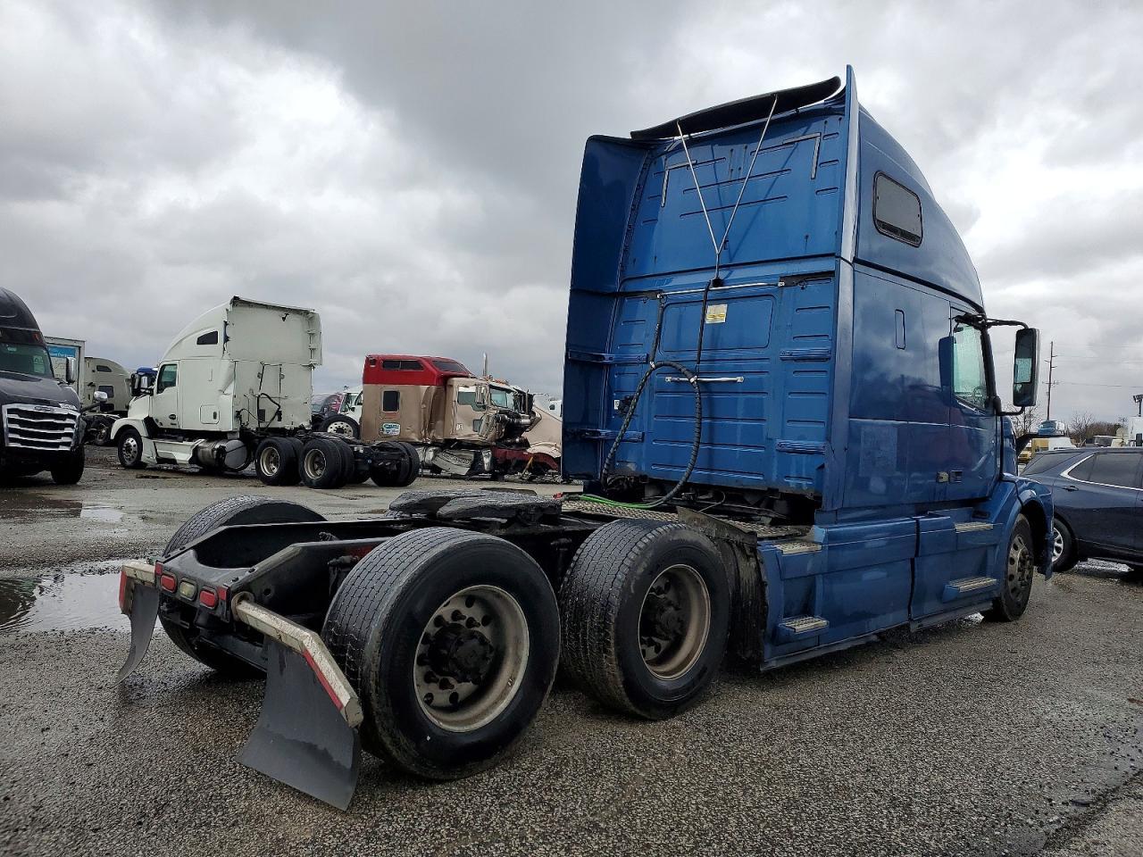 2016 Volvo VNL Semi Truck