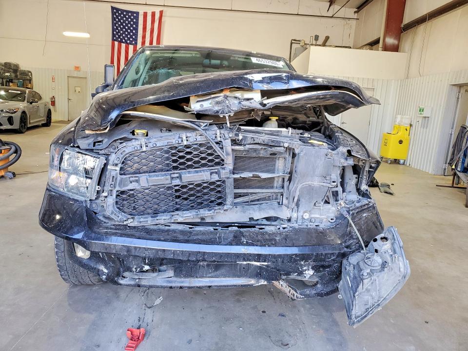 2018 Dodge RAM 1500 SLT