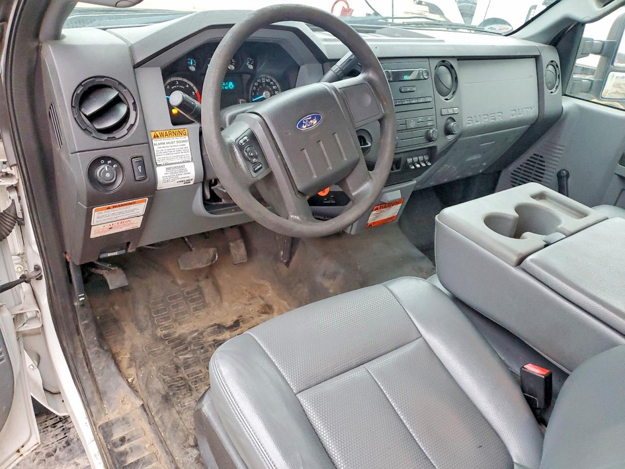 2016 Ford F450 Super Duty Bucket Truck