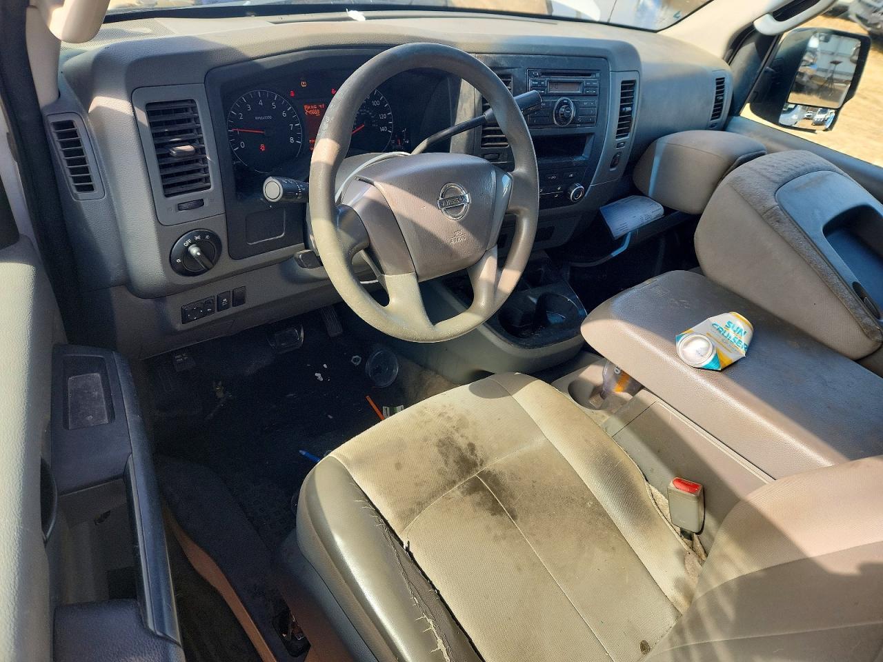 2012 Niss NV 2500 HD S