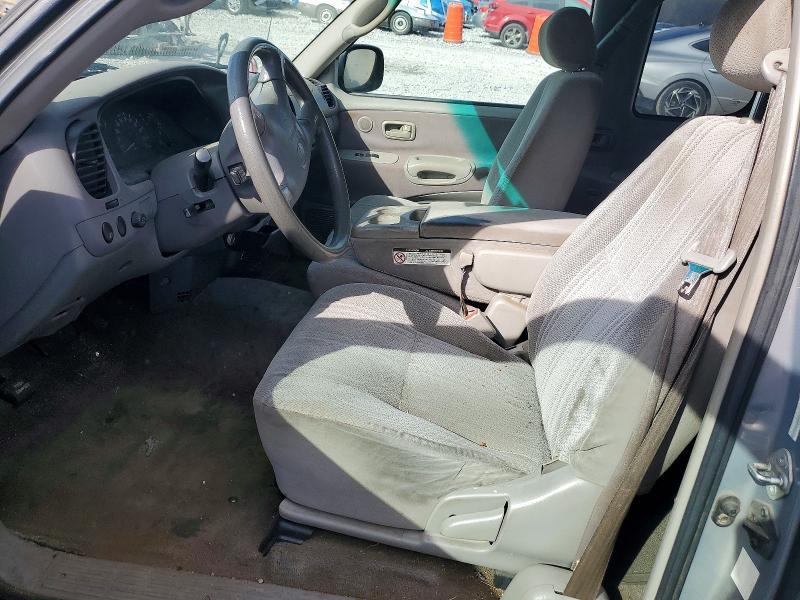 2002 Toyota Tundra SR5 V8