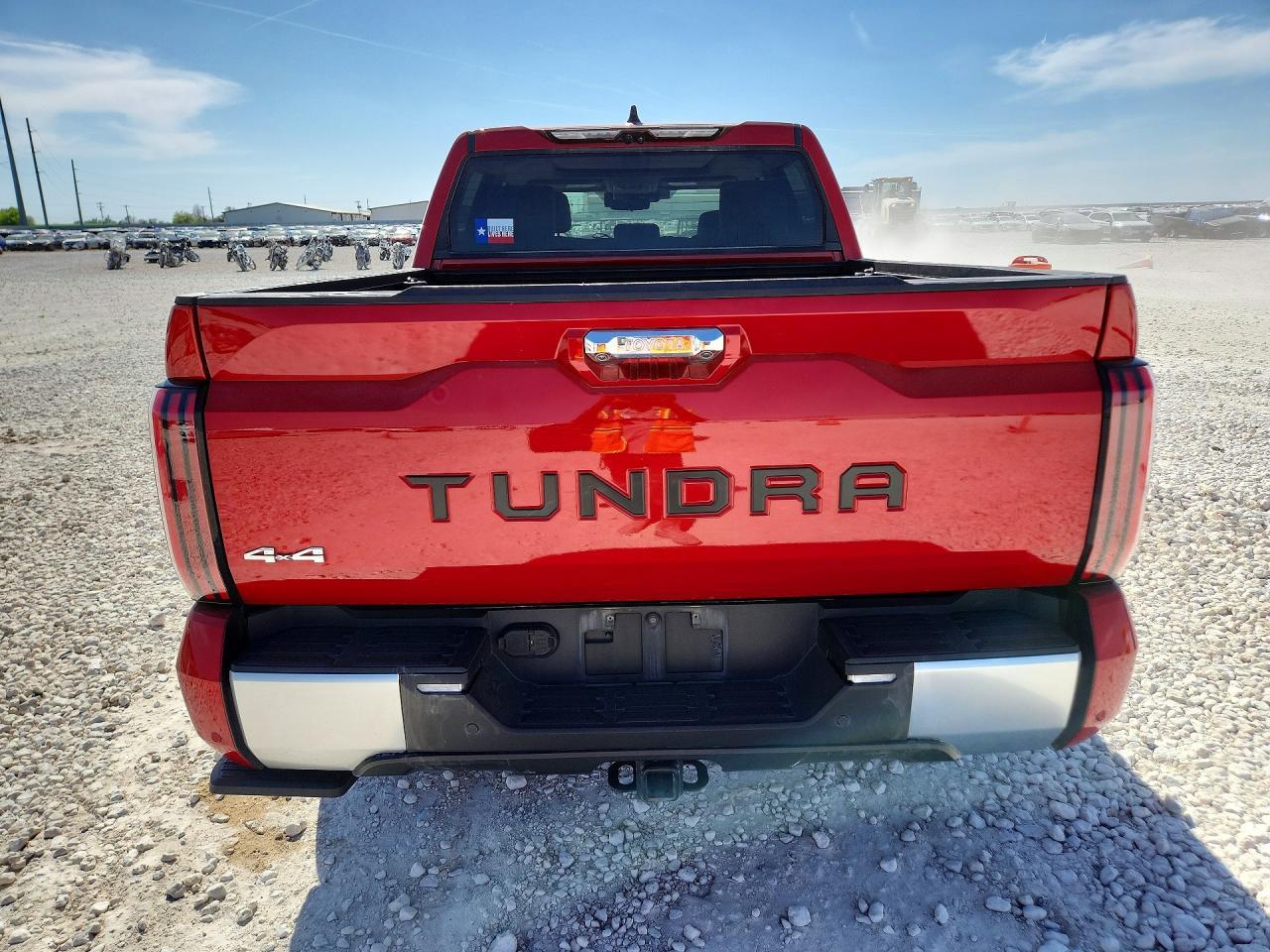 2024 Toyota Tundra Limited HV