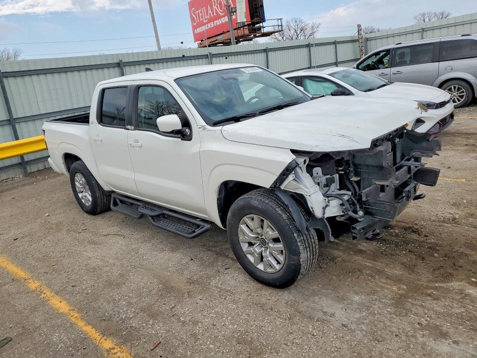 2022 Nissan Frontier sv