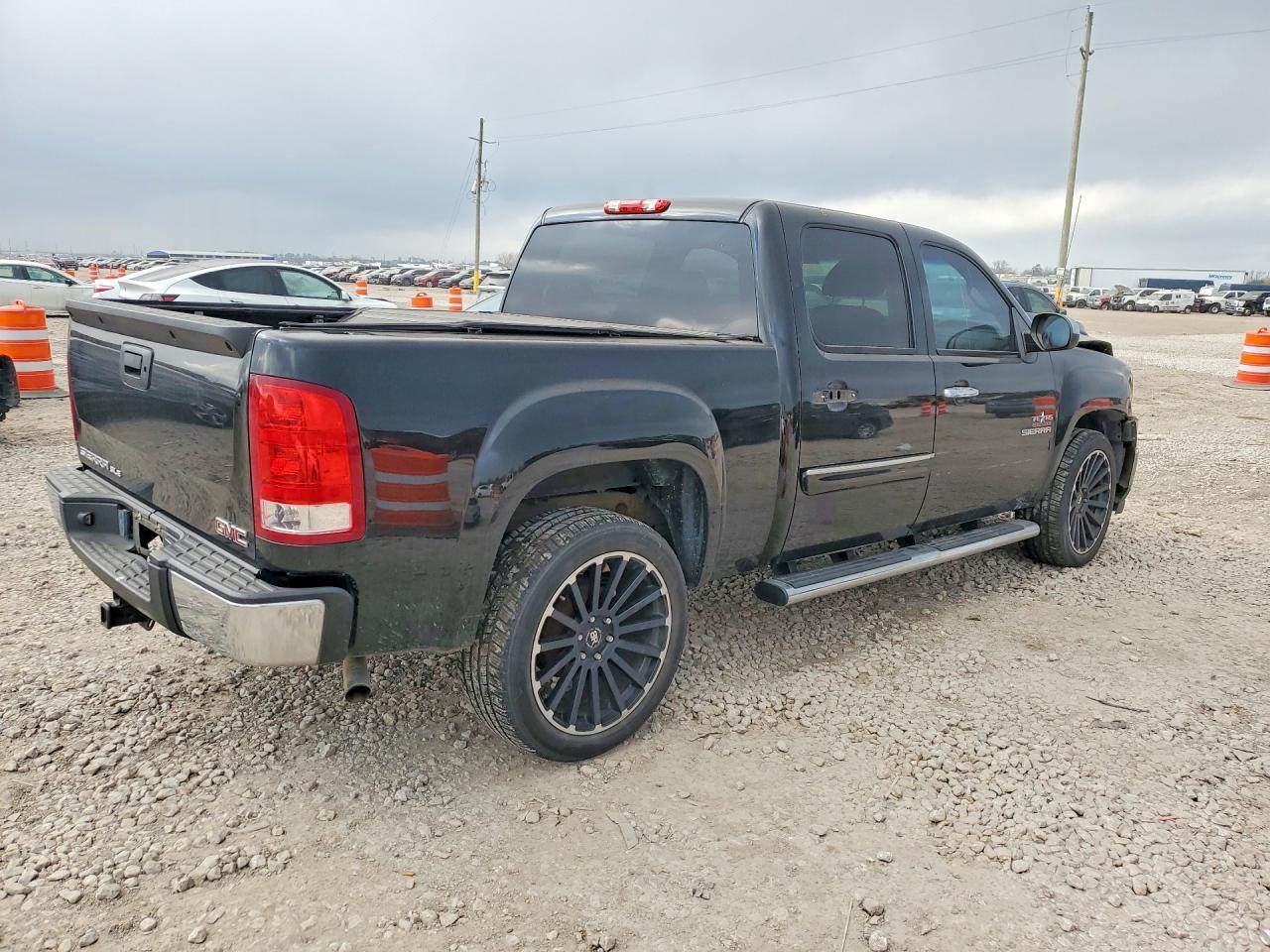 2013 GMC Sierra C1500 SLE