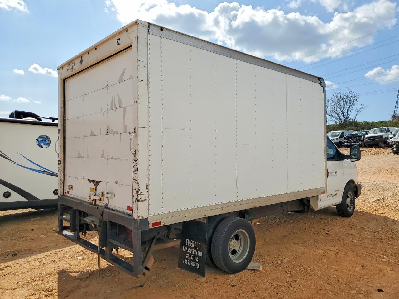 2016 Chev Rolet Express Refrigerated BOX Truck