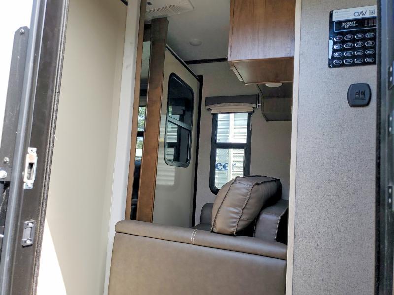 2020 Forest River Signature Camper