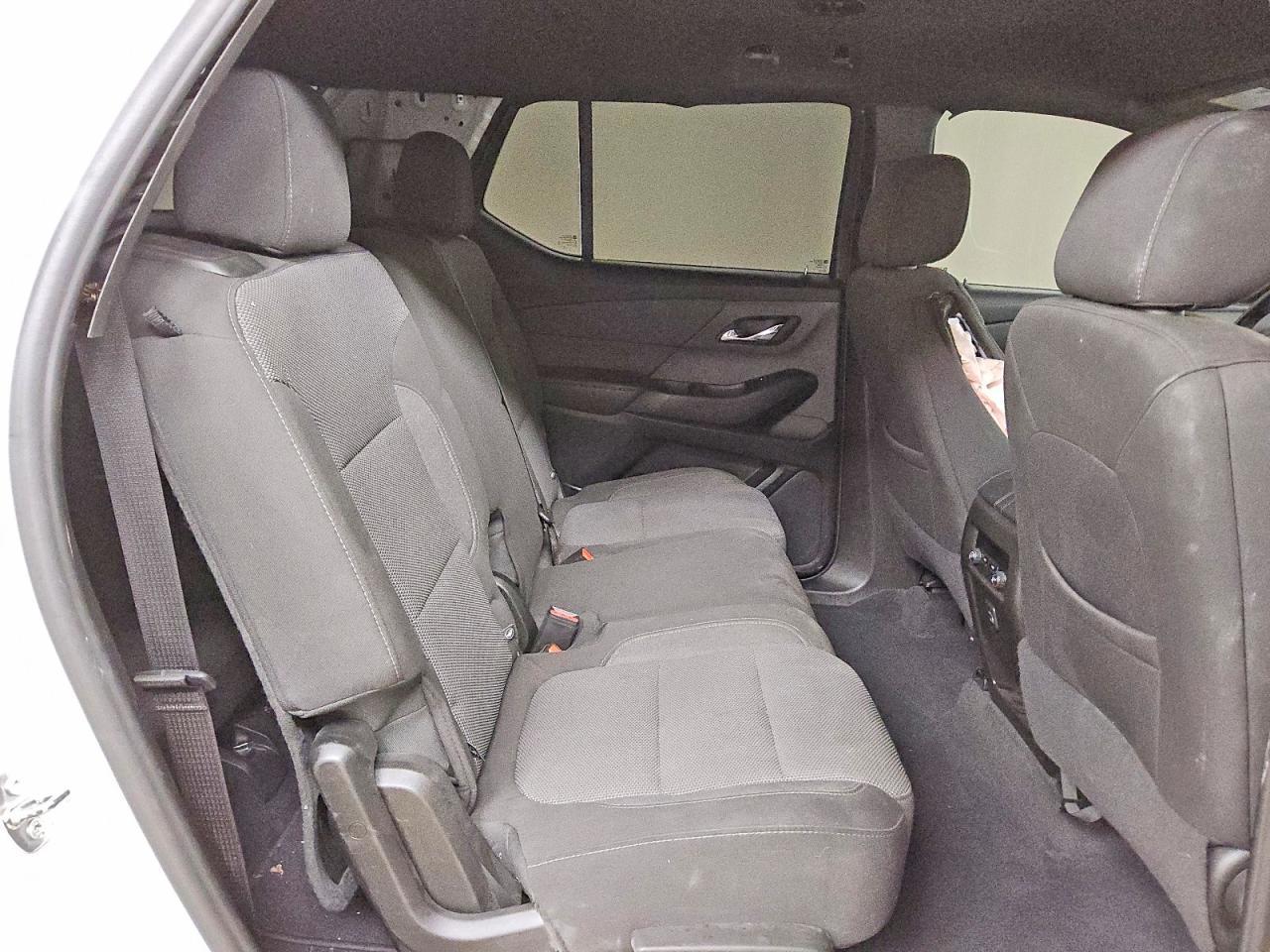 2023 Chevrolet Traverse lt