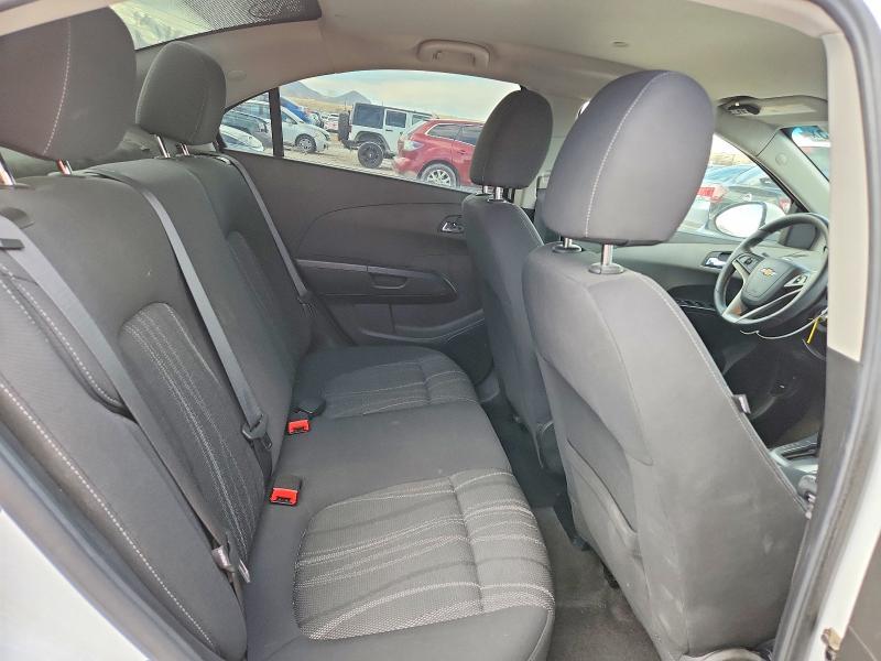 2016 Chevrolet Sonic lt
