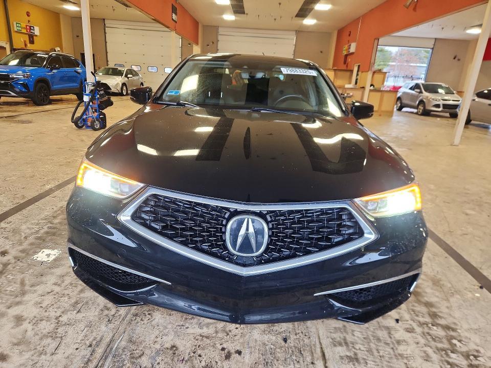2018 Acura TLX