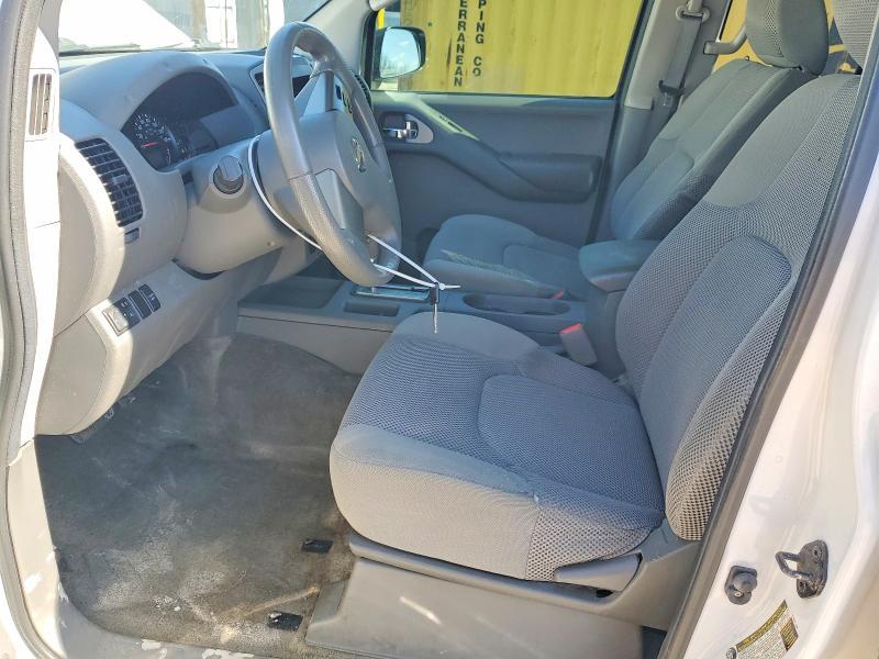 2011 Nissan Frontier S