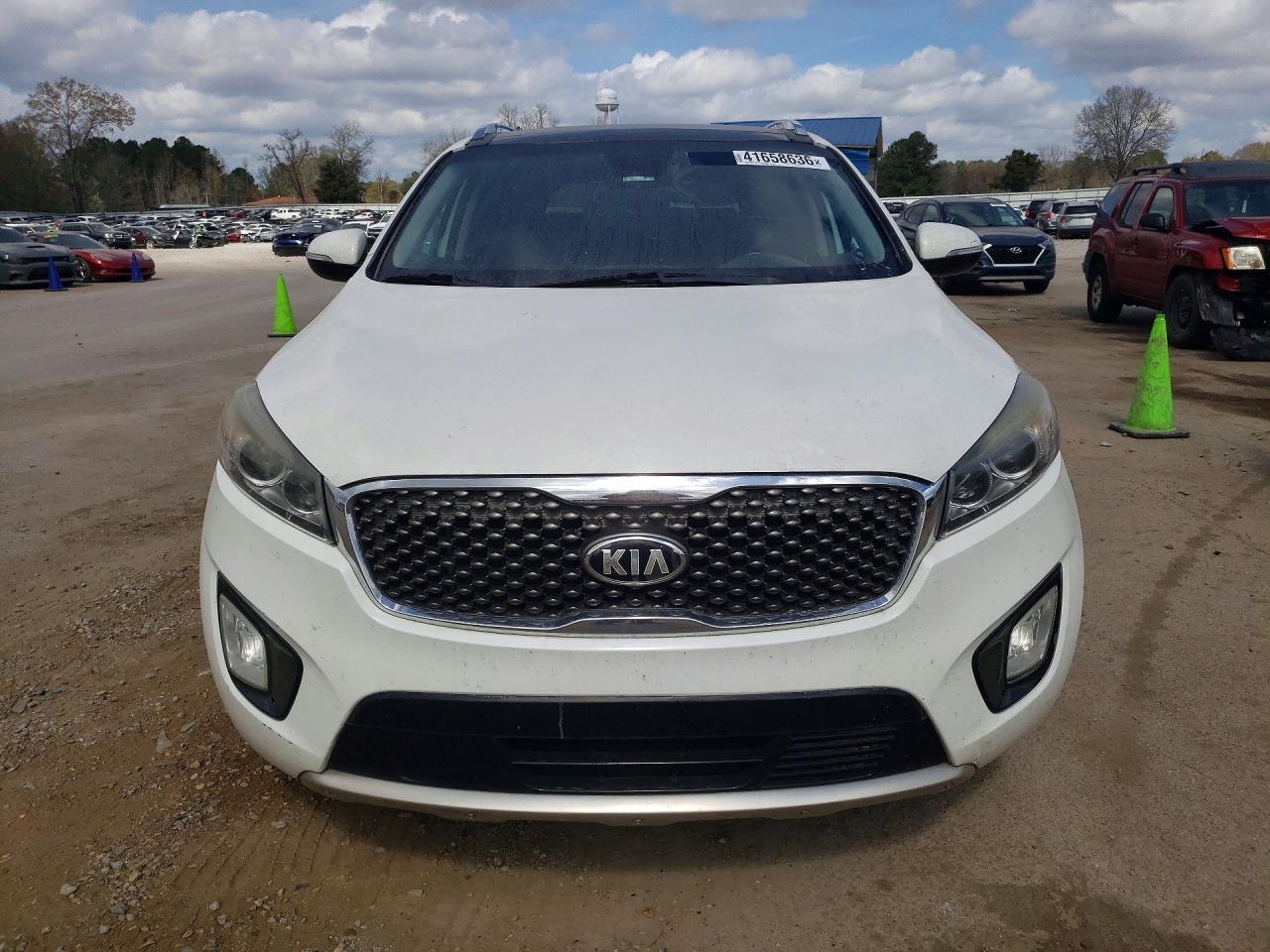 2017 KIA Sorento sx V6