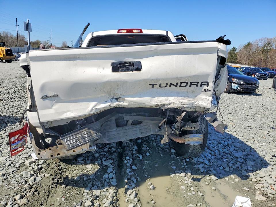 2015 Toyota Tundra