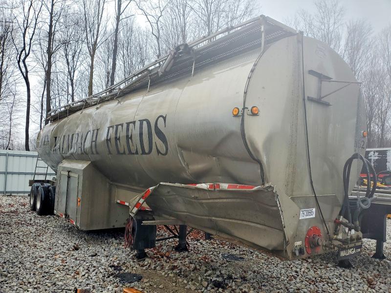 2014 Walinga Feed Delivery Trailer
