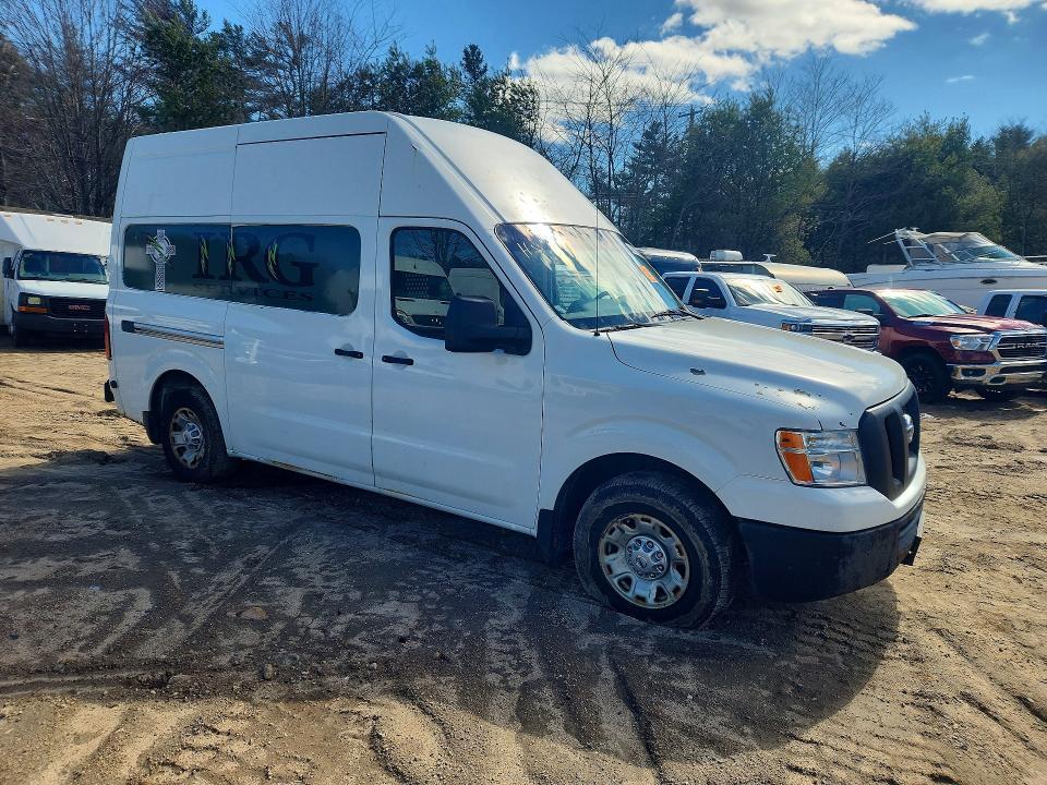 2012 Niss NV 2500 HD S