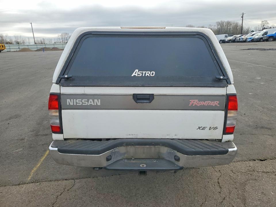2000 Nissan Frontier XE-V6